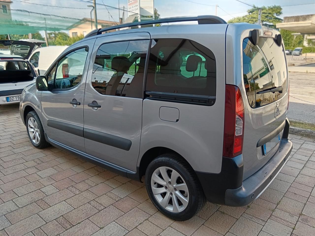 Peugeot Partner Tepee 1.6 HDI Outdoor