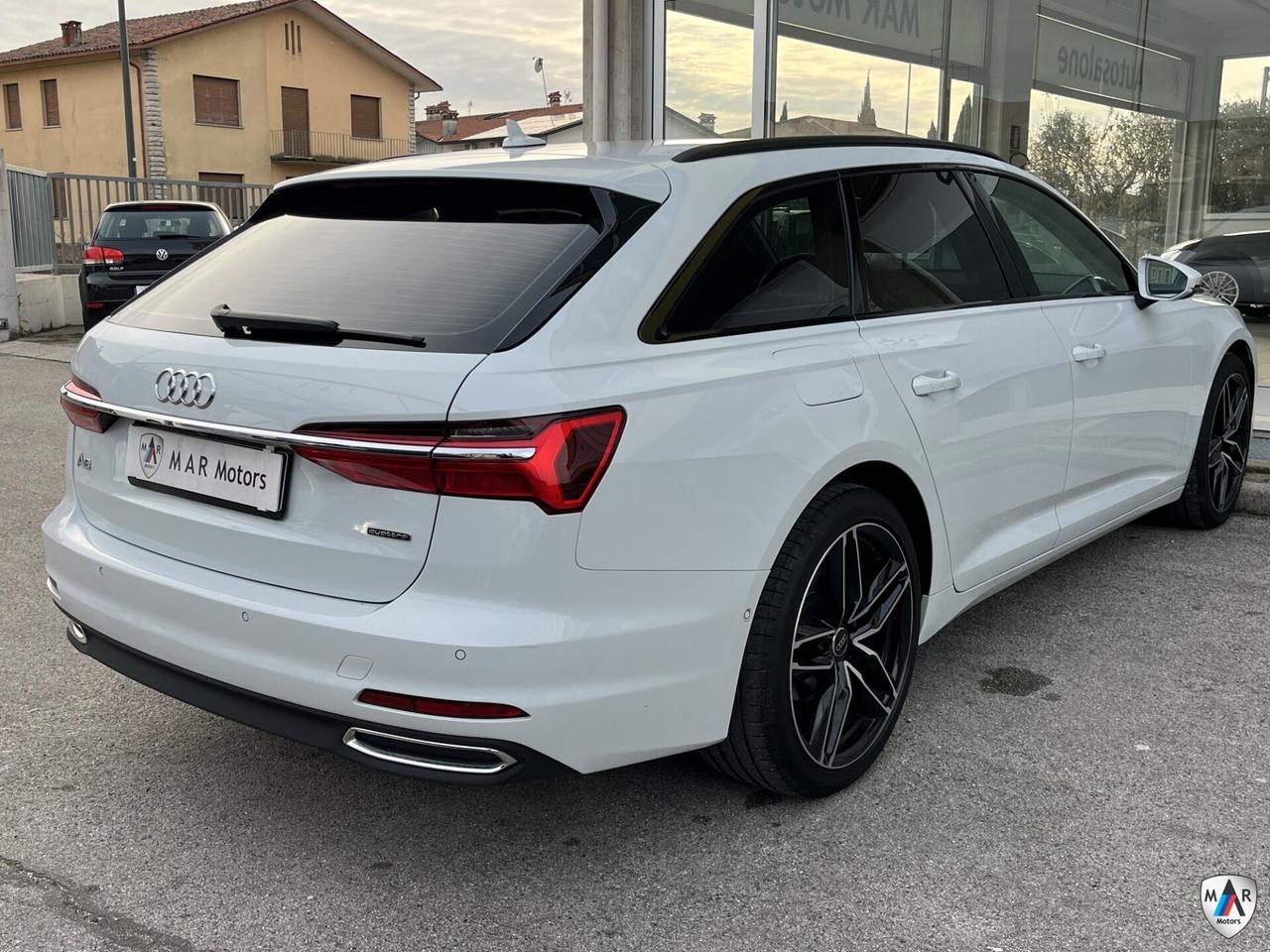 Audi A6 Avant 40 2.0 TDI quattro S tronic S Line