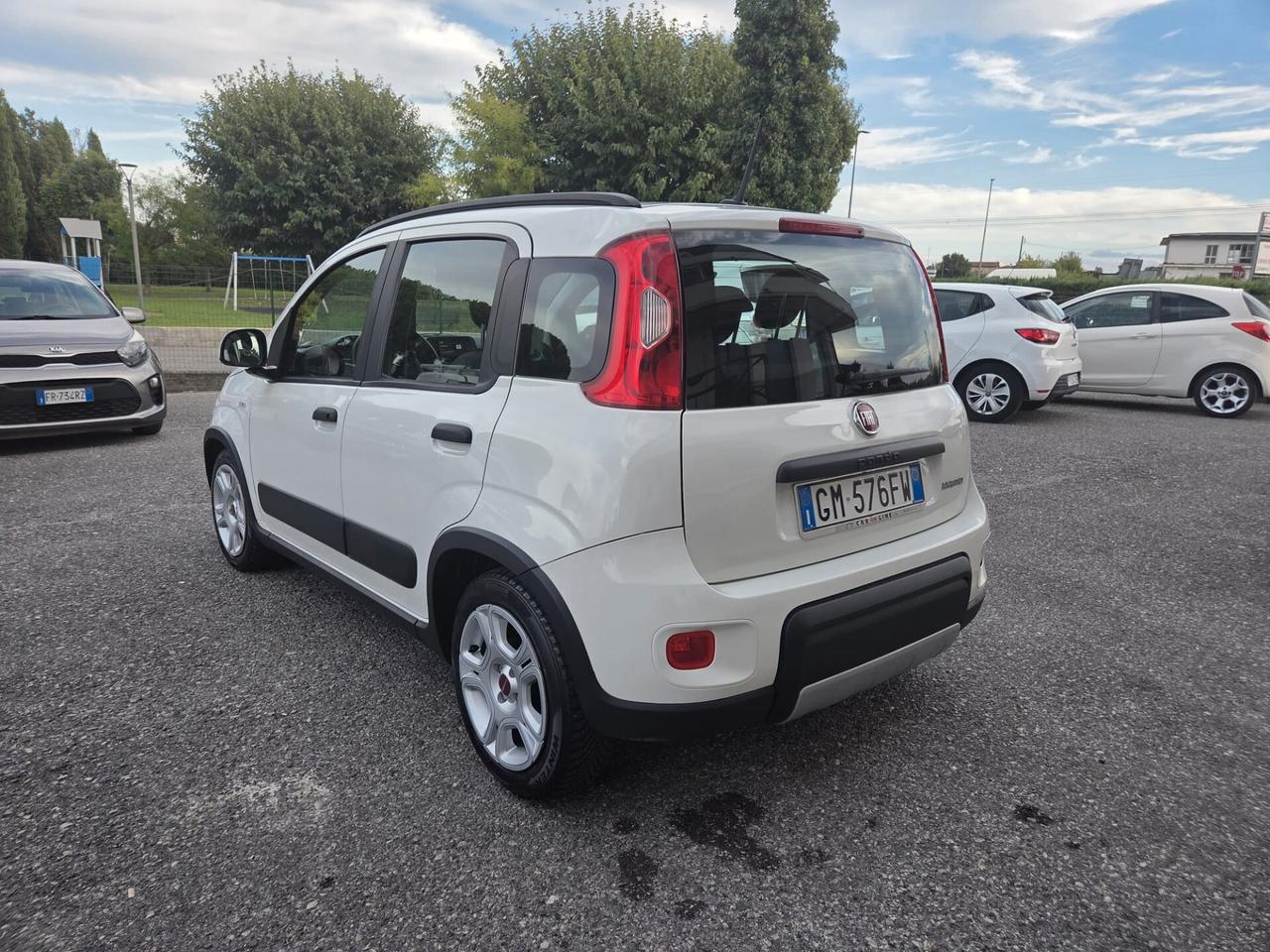 Fiat Panda 1.0 FireFly S&S Hybrid Red
