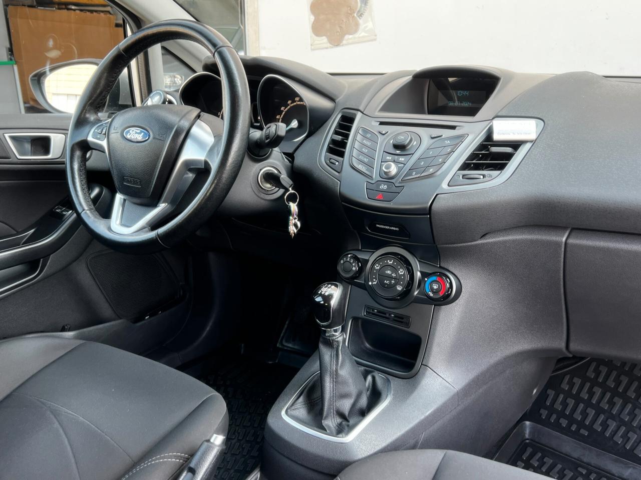 Ford Fiesta 1.5 TDCi 75CV 5 porte