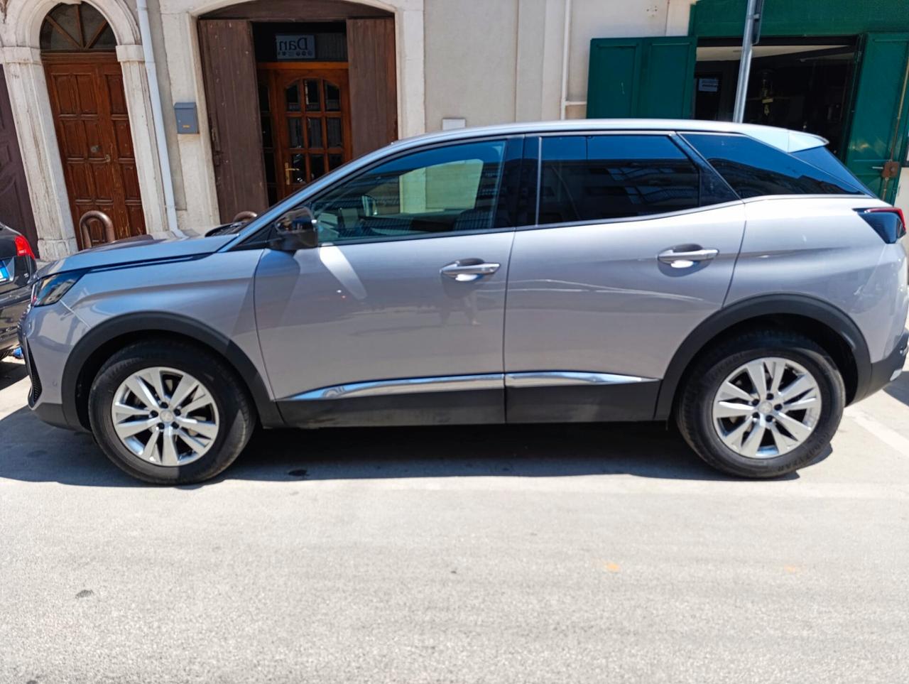 Peugeot 3008 BlueHDi 130 S&S EAT8 Allure