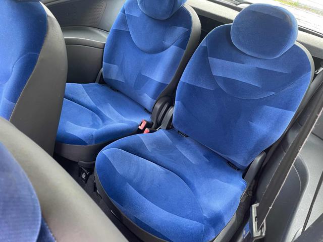 CITROEN C2 1.4 Elegance