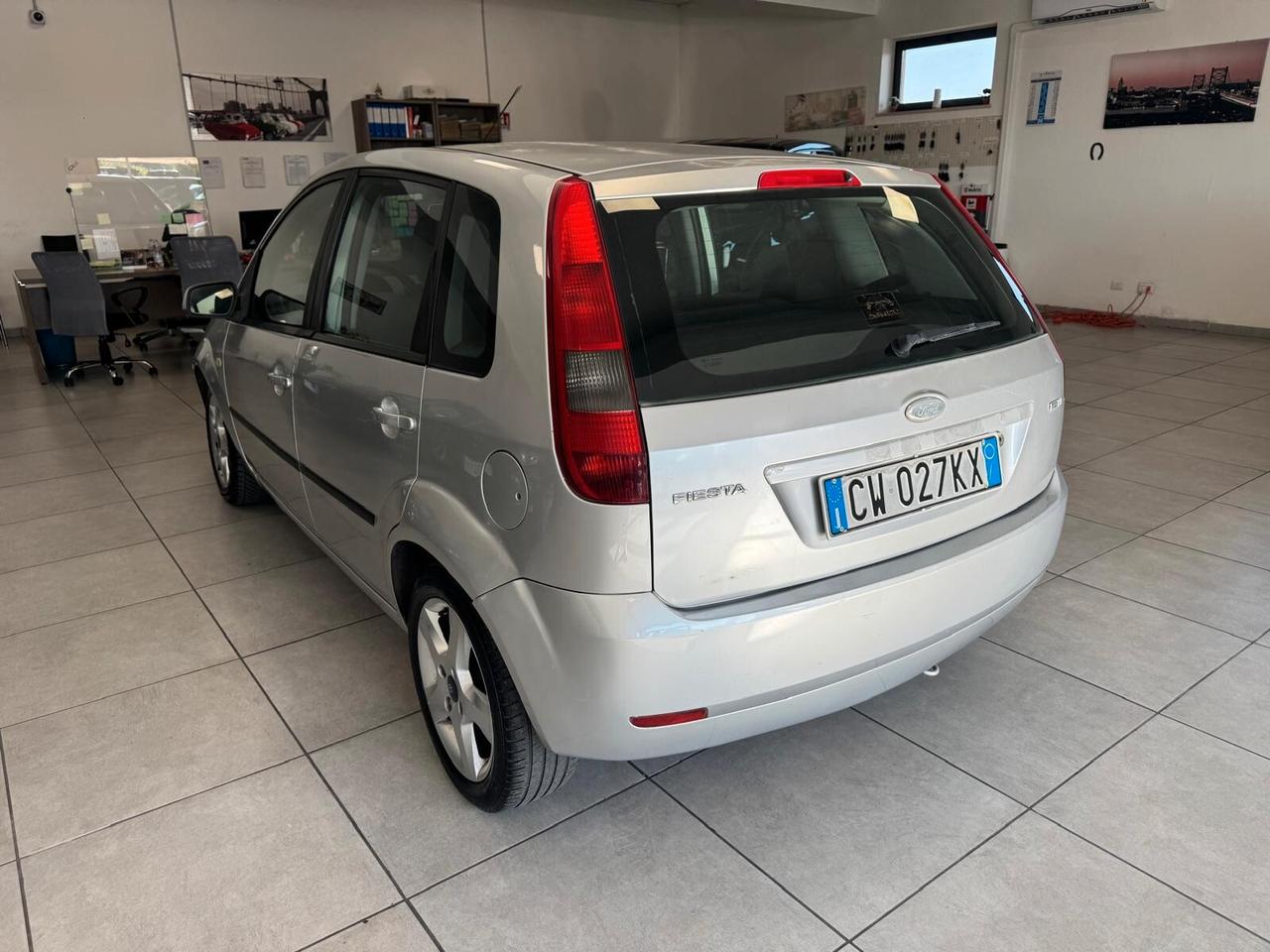 Ford Fiesta 1.4 TDCI 68CV 5 PORTE 2005