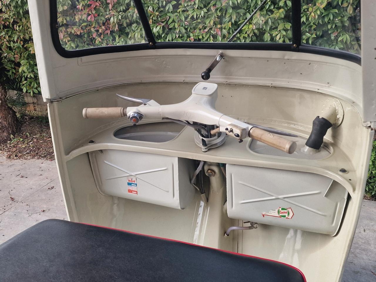 Piaggio Ape Raro Calessino AC1