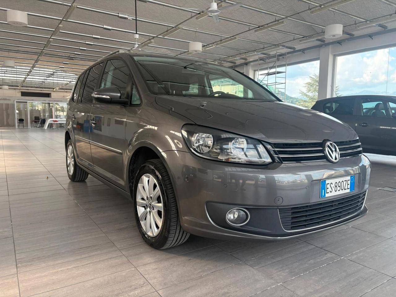Volkswagen Touran Business 1.4 DSG Highline EcoFuel