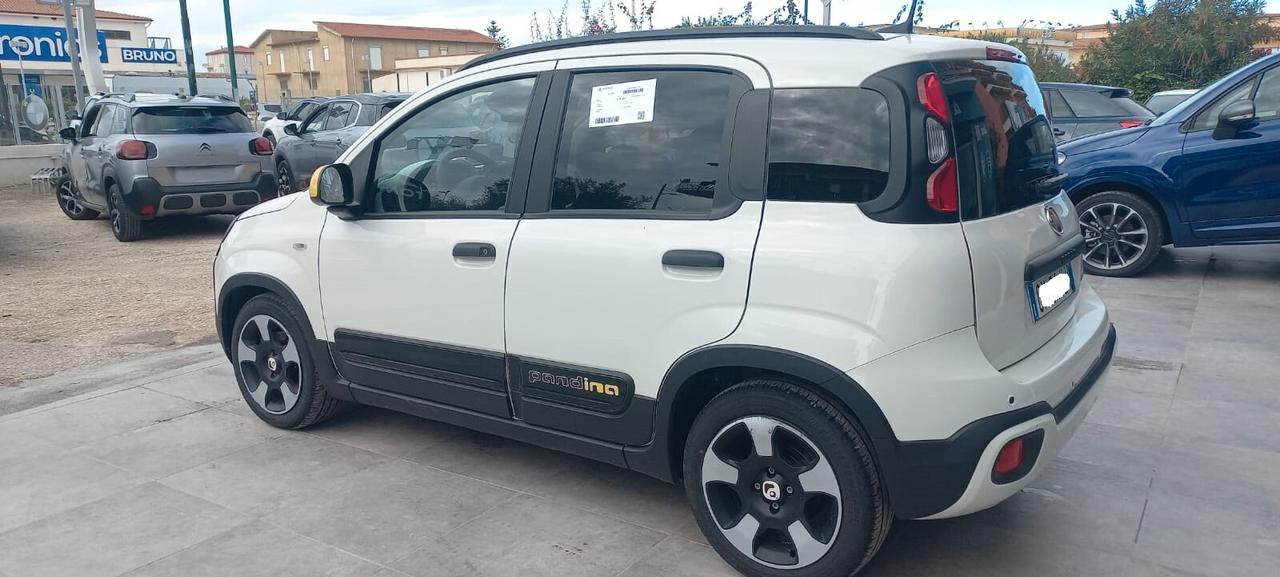 Fiat Pandina Cross 1.0 FireFly S&S Hybrid
