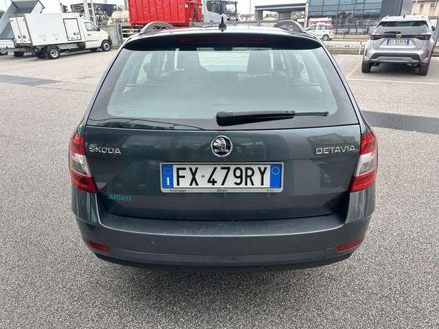 Skoda Octavia Octavia Wagon 2.0 tdi Executive 150cv dsg Navi IVA