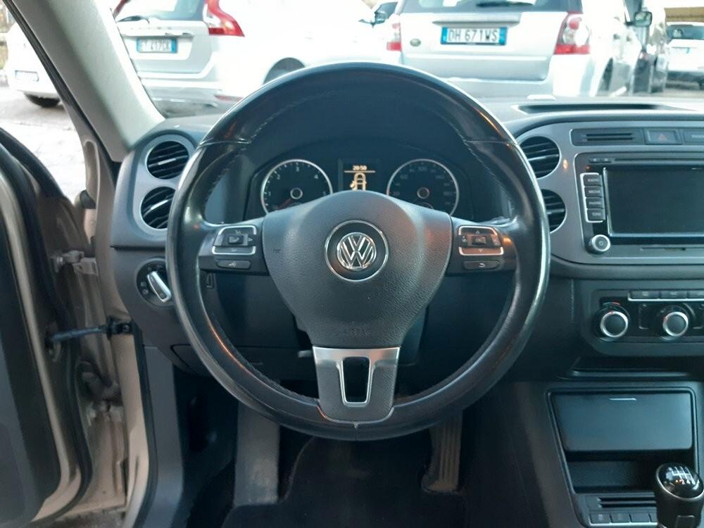 Volkswagen Tiguan 2.0 TDI 110 CV Sport & Style BlueMotion Technology NEO PATENTATI