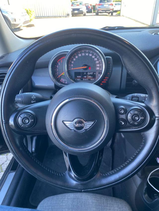 MINI Cooper D 1.5 Cooper D 5 porte NEO PATENTATO
