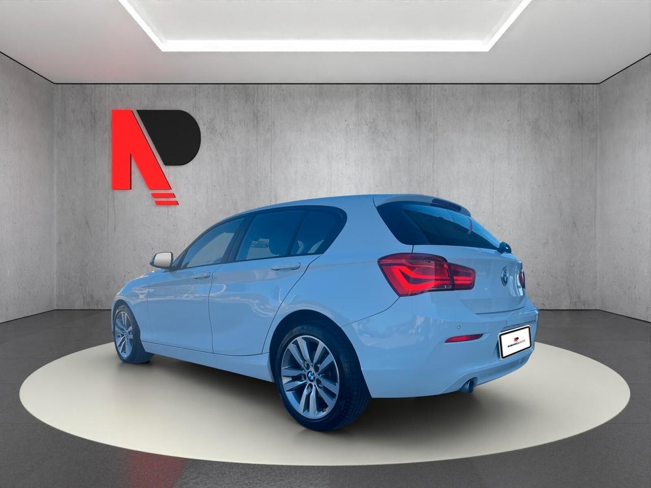 Bmw 116d 5p. Advantage Auto.