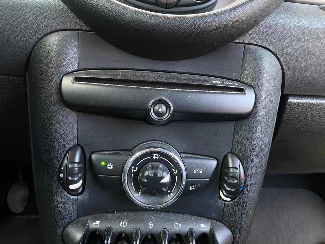 Mini 1.6 16V One (55kW)