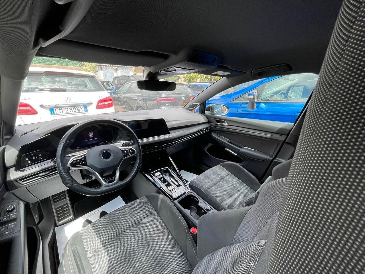Volkswagen Golf 8 GTD 2.0 200cv DSG