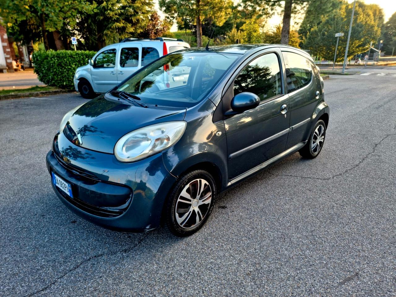Citroen C1 1.0 5 porte ADATTA A NEOPATENTATI
