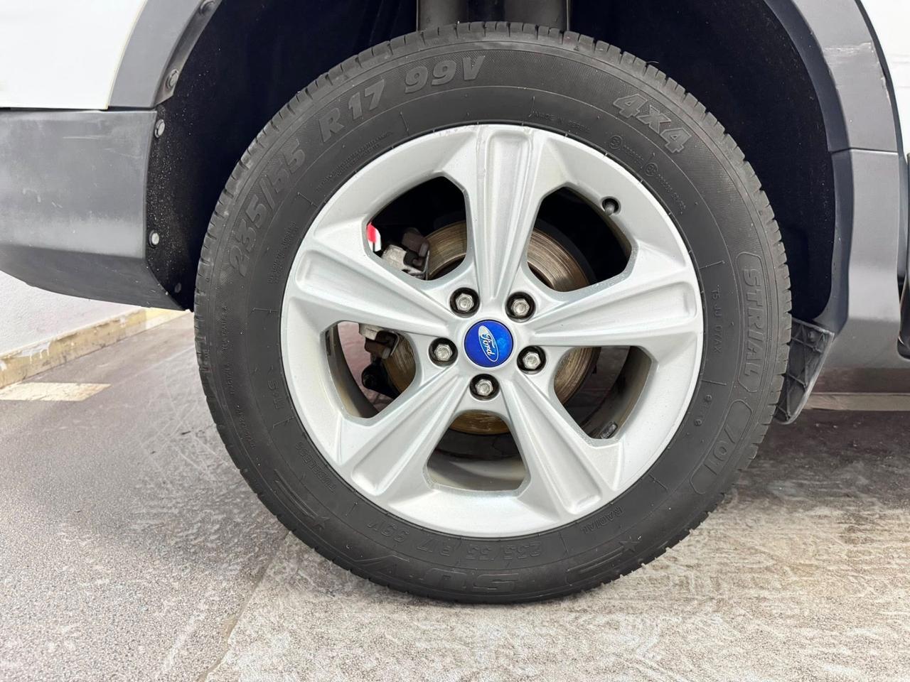 Ford Kuga 2.0 TDCI 140 CV 2WD Titanium