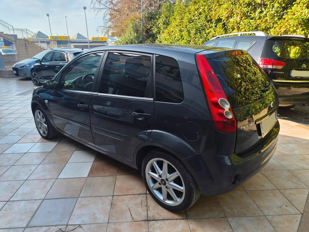 Ford Fiesta 1.4 TDCi 5p. Ghia