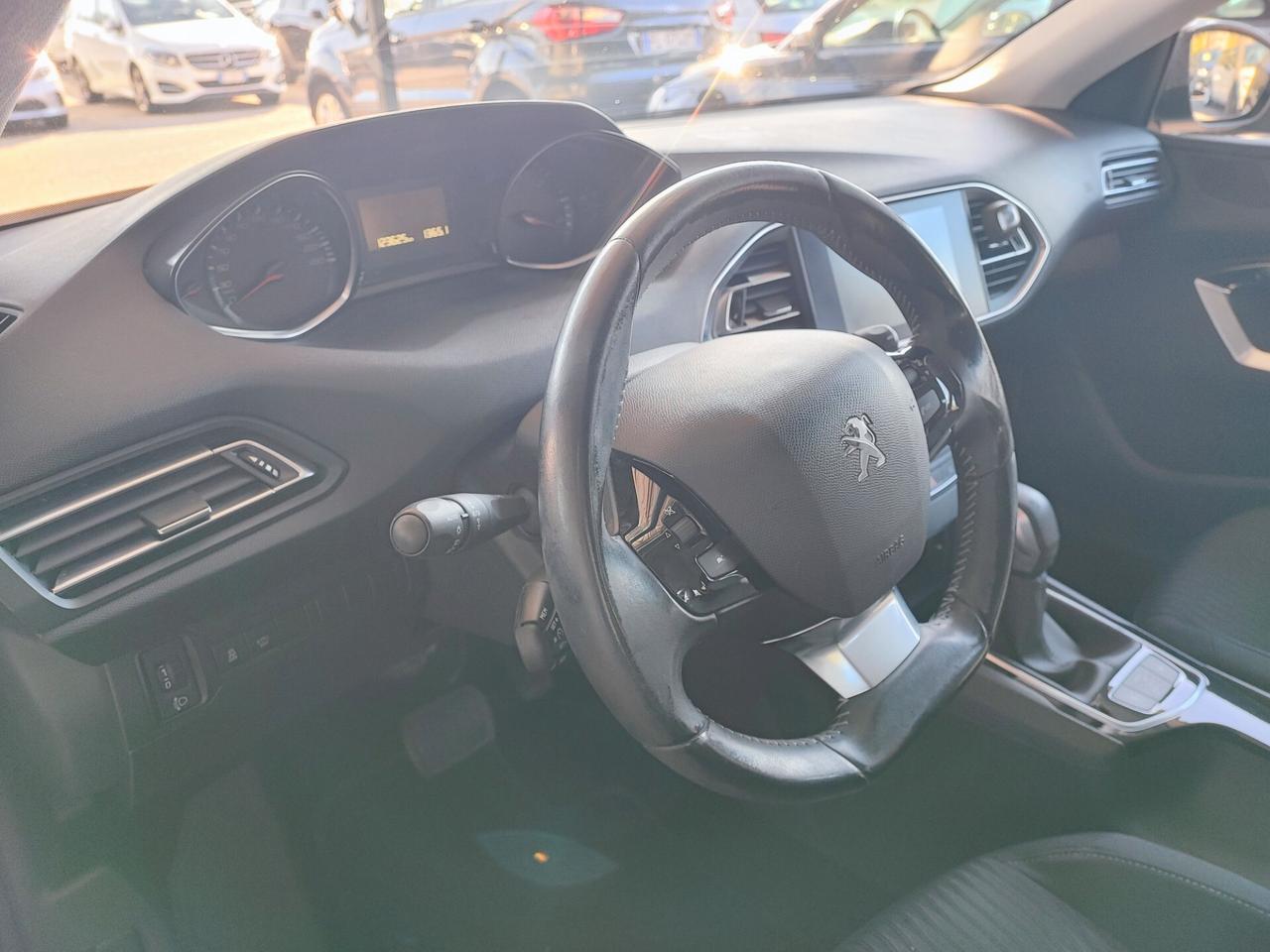 Peugeot 308 BlueHDi 120 S&S SW Business