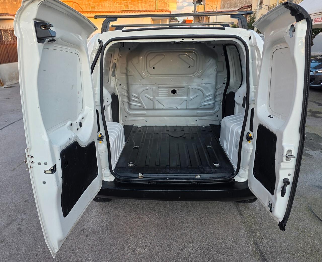 Fiat Fiorino 1.3 MJT 80CV Cargo