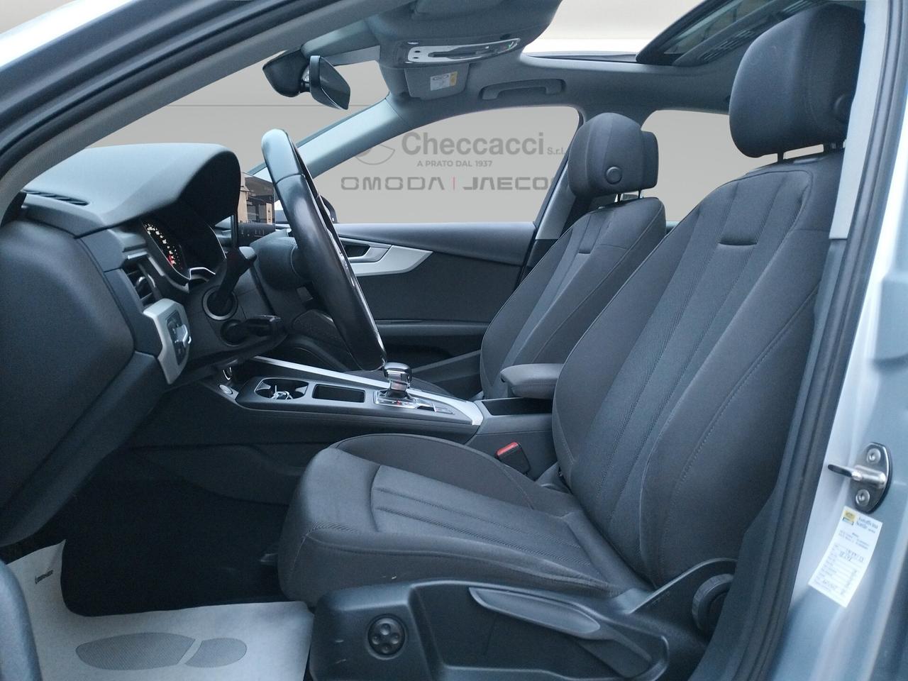 Audi A4 V Berlina 30 2.0 tdi mhev Business 136cv s-tronic