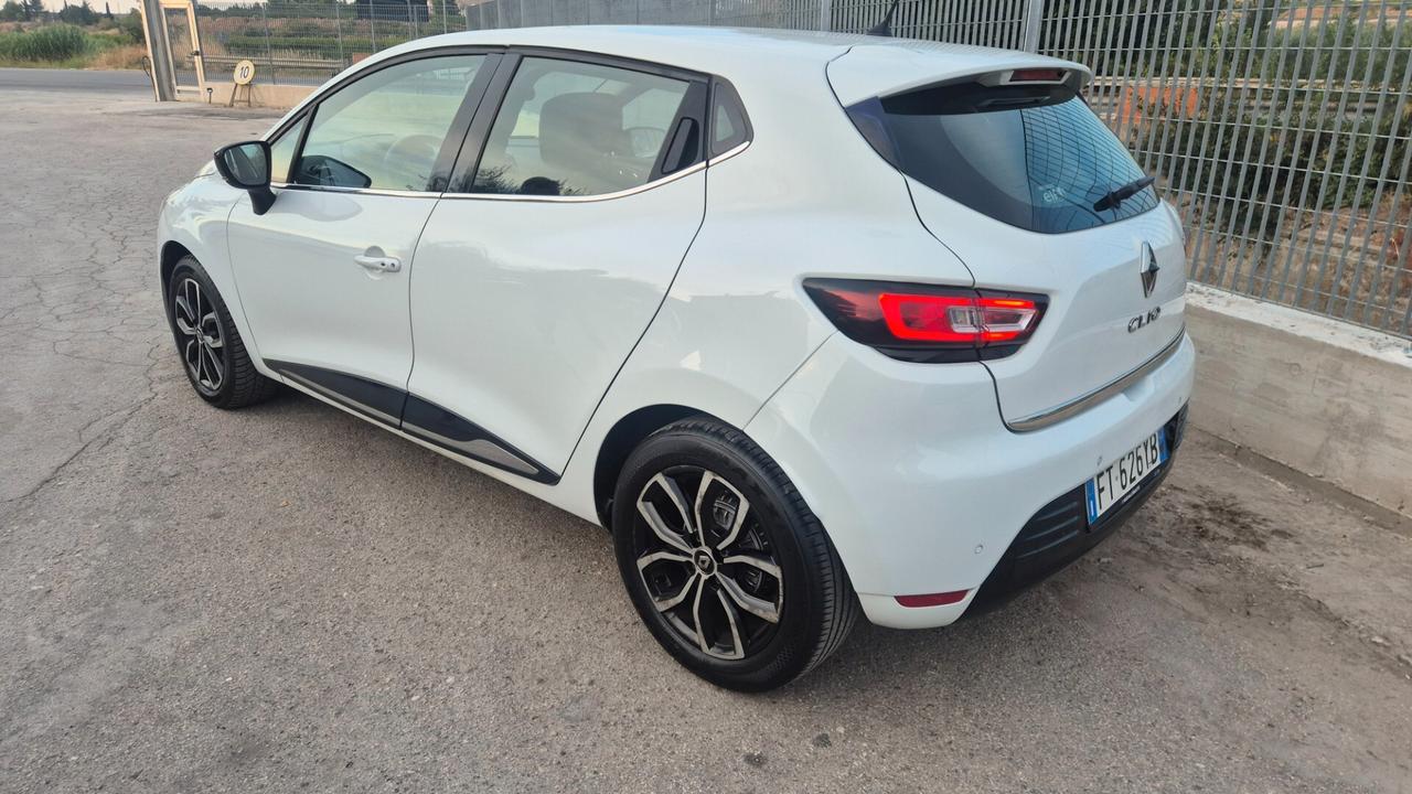 PROSSIMO ARRIVO Renault Clio dCi 8V 90 CV EDC