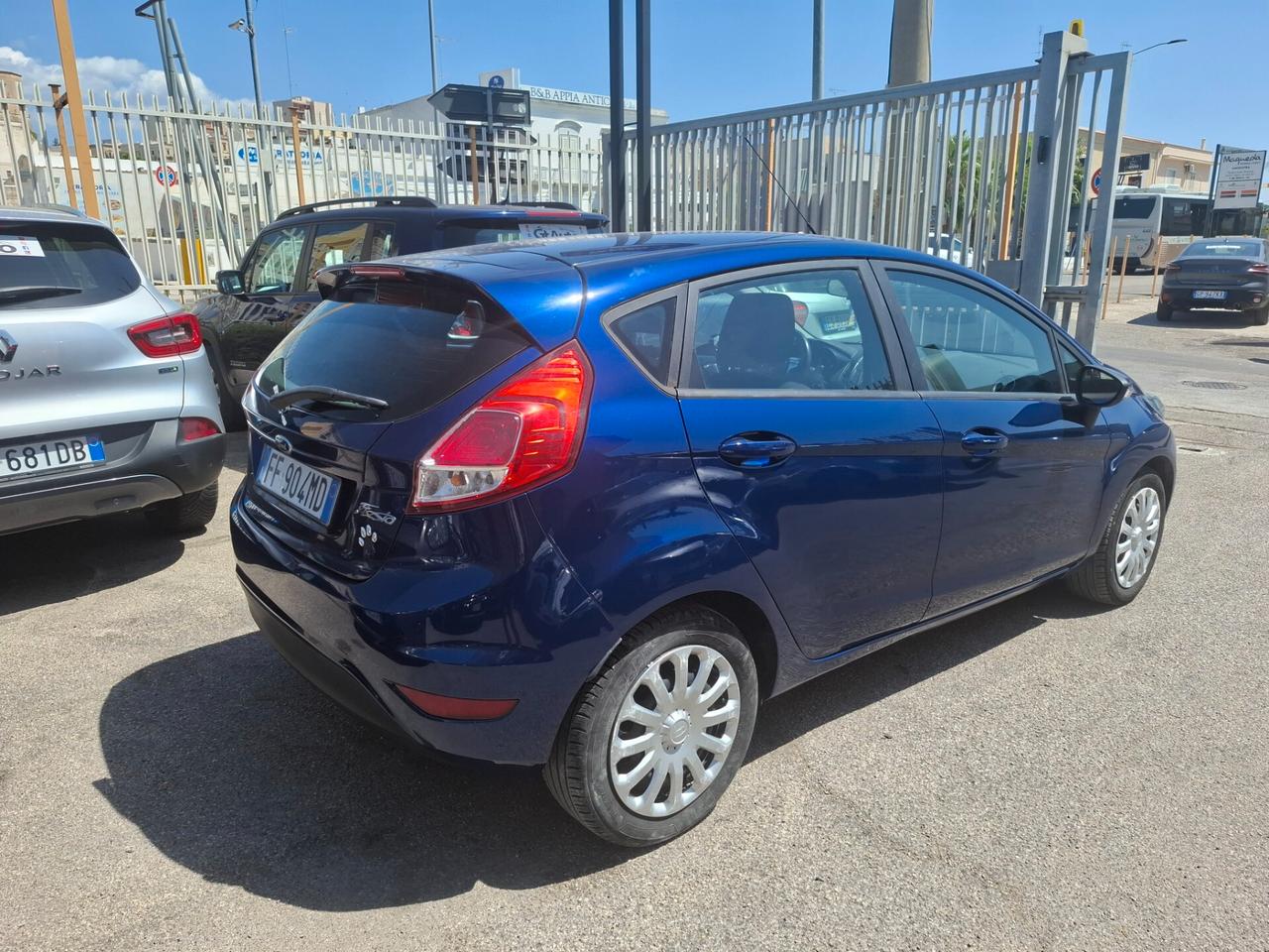 Ford Fiesta 1.5 TDCi 75CV 5 porte Business