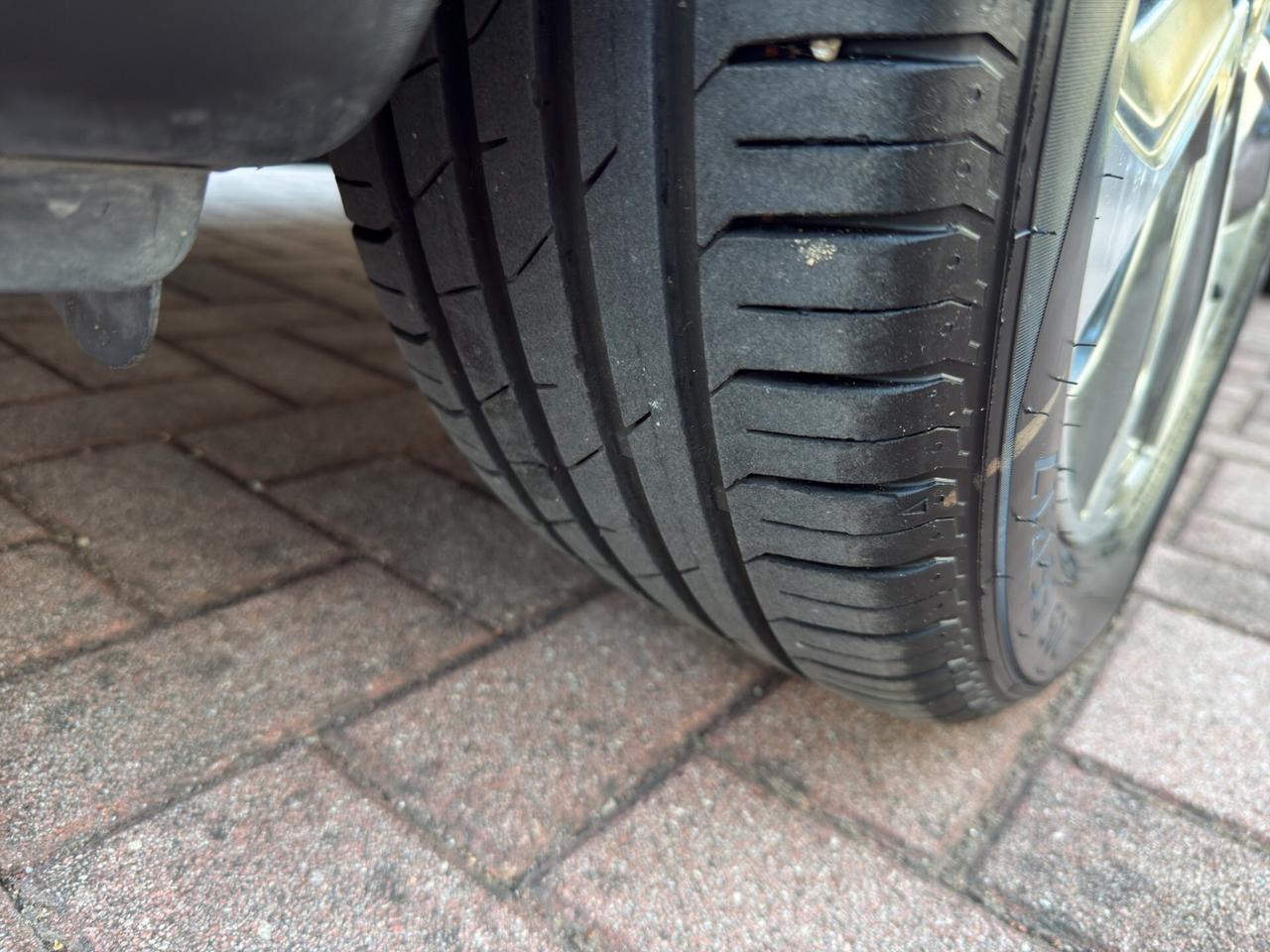 Kia Stonic 1.0 T-GDi 100 CV MHEV iMT Style
