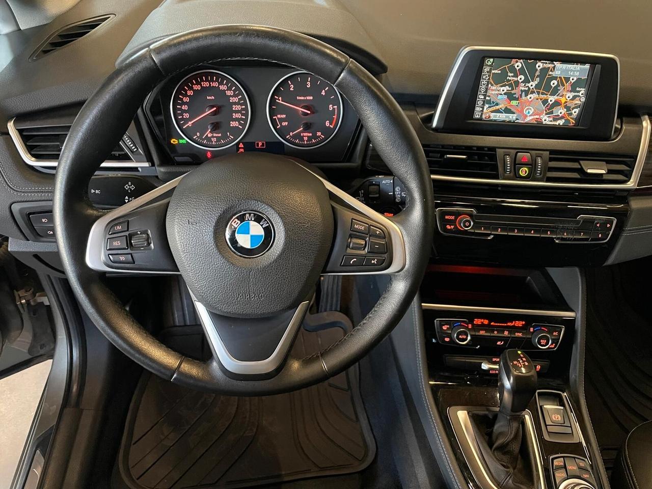 Bmw 2er Active Tourer 218d Luxury