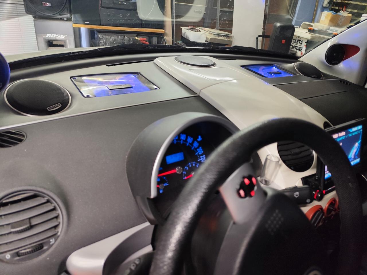 Volkswagen New Beetle AUTO Demo ALPINE, SOUND QUALITY, WRAPPATA, PARI AL NUOVO