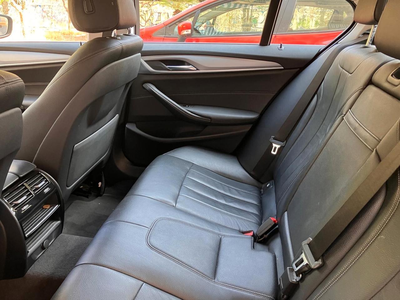 Bmw 520d xDrive Luxury service certificato BMW