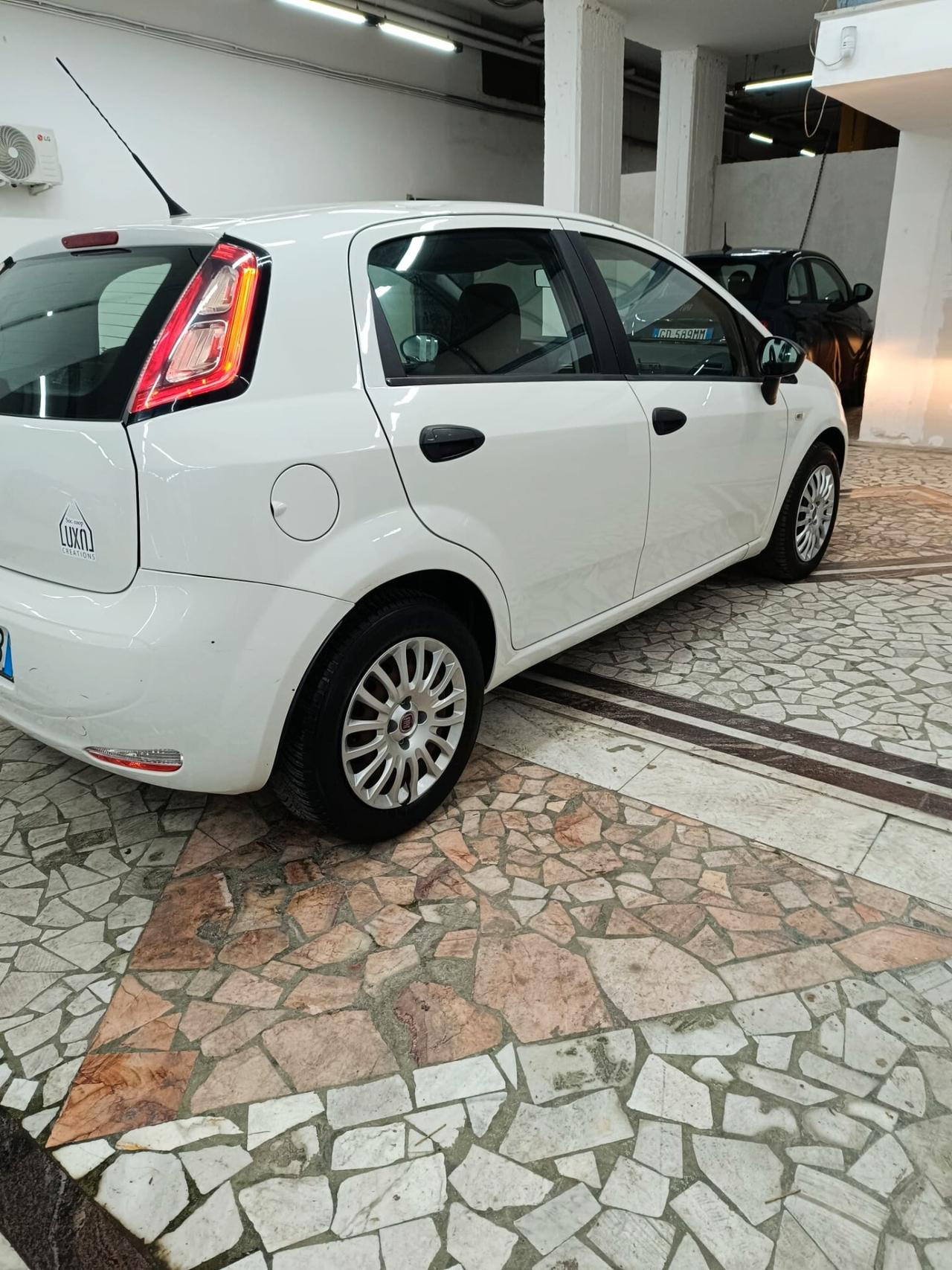 Fiat Punto 1.3 MJT II 75 CV 5 porte Lounge 2014