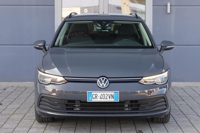 VOLKSWAGEN Golf Variant 1.0 eTSI EVO DSG Life Prezzo Netto