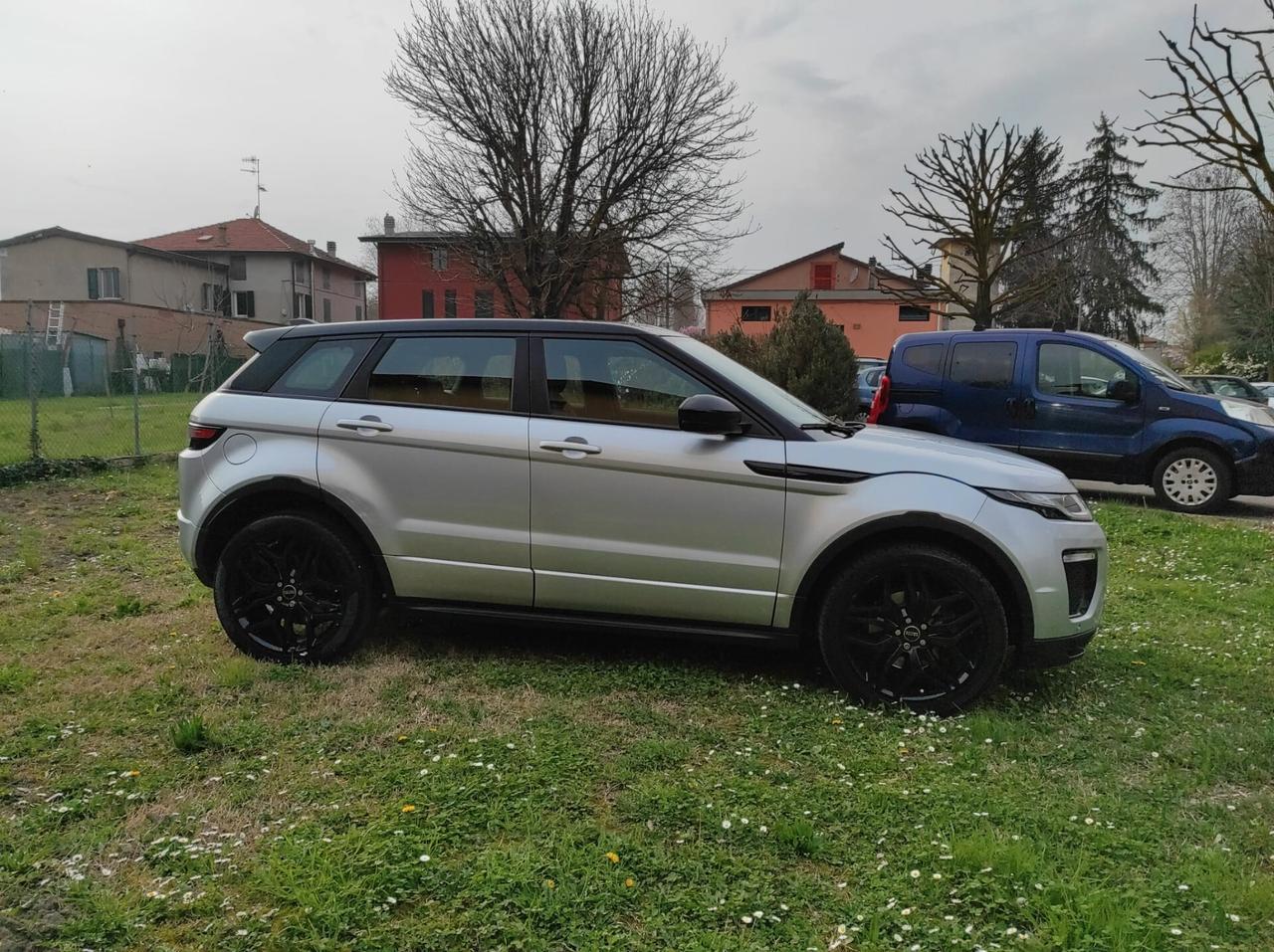 Land Rover Range Evoque 2.0 TD4 180 CV 5p. Autobiography