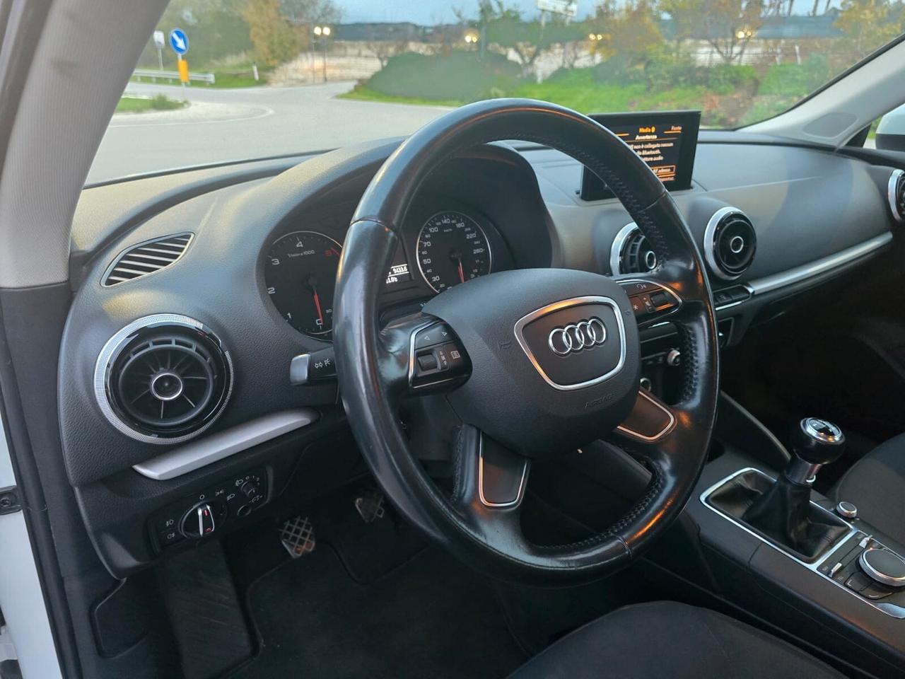 Audi A3 1.6 TDI clean diesel Ambition