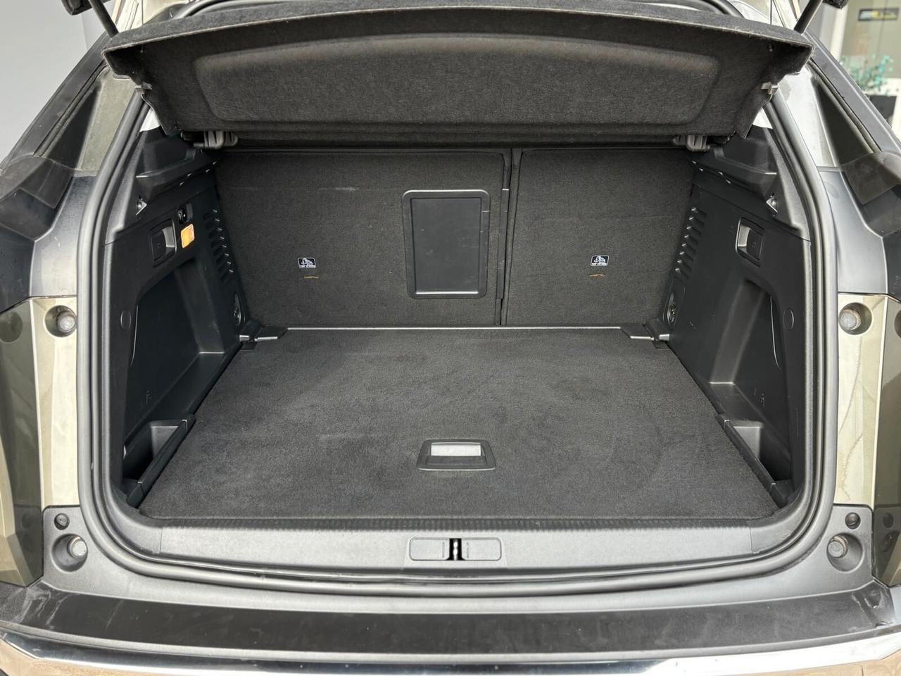Peugeot 3008 BlueHDi 130 S&S Active