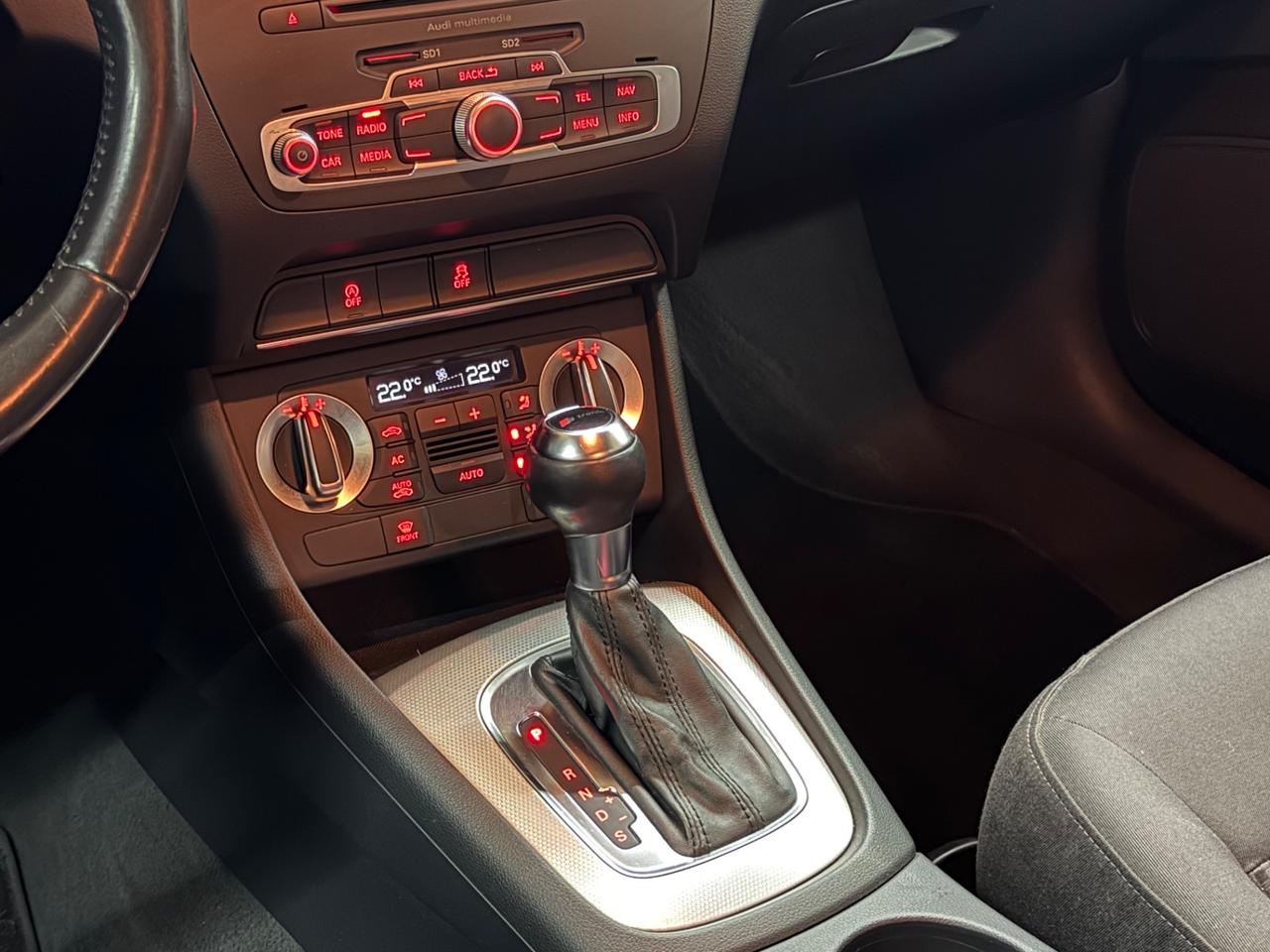 Audi Q3 2.0 TDI 177cv QUATTRO - GARANZIA 12 MESI