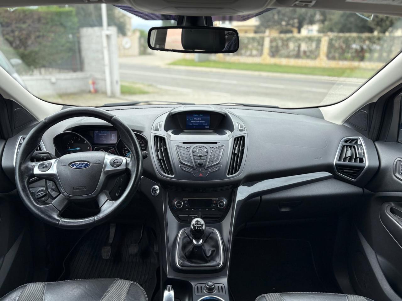 Ford Kuga 2.0 TDCI 140 CV 4WD Titanium