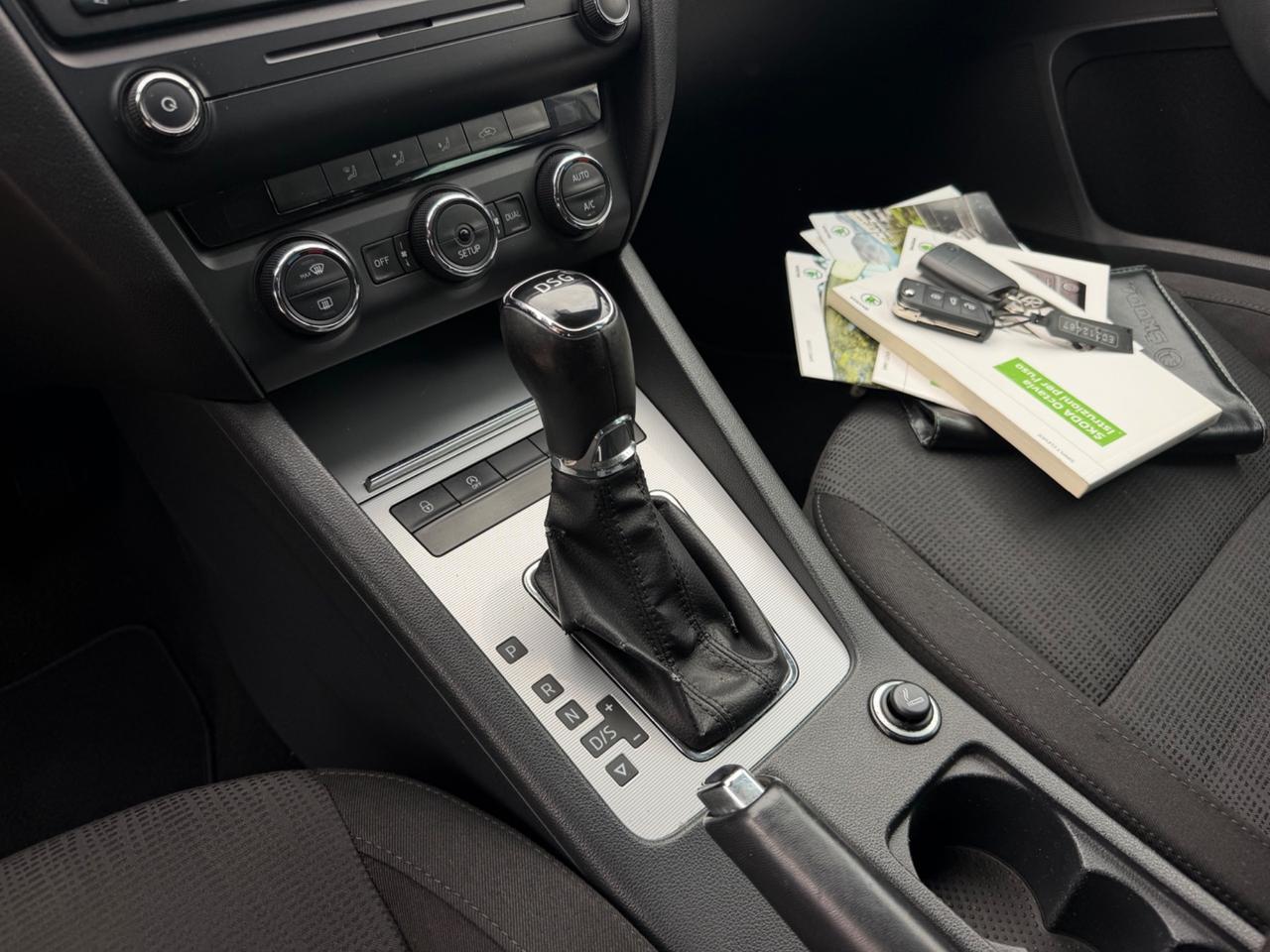 Skoda Octavia 2.0 TDI 150CV DSG 2014