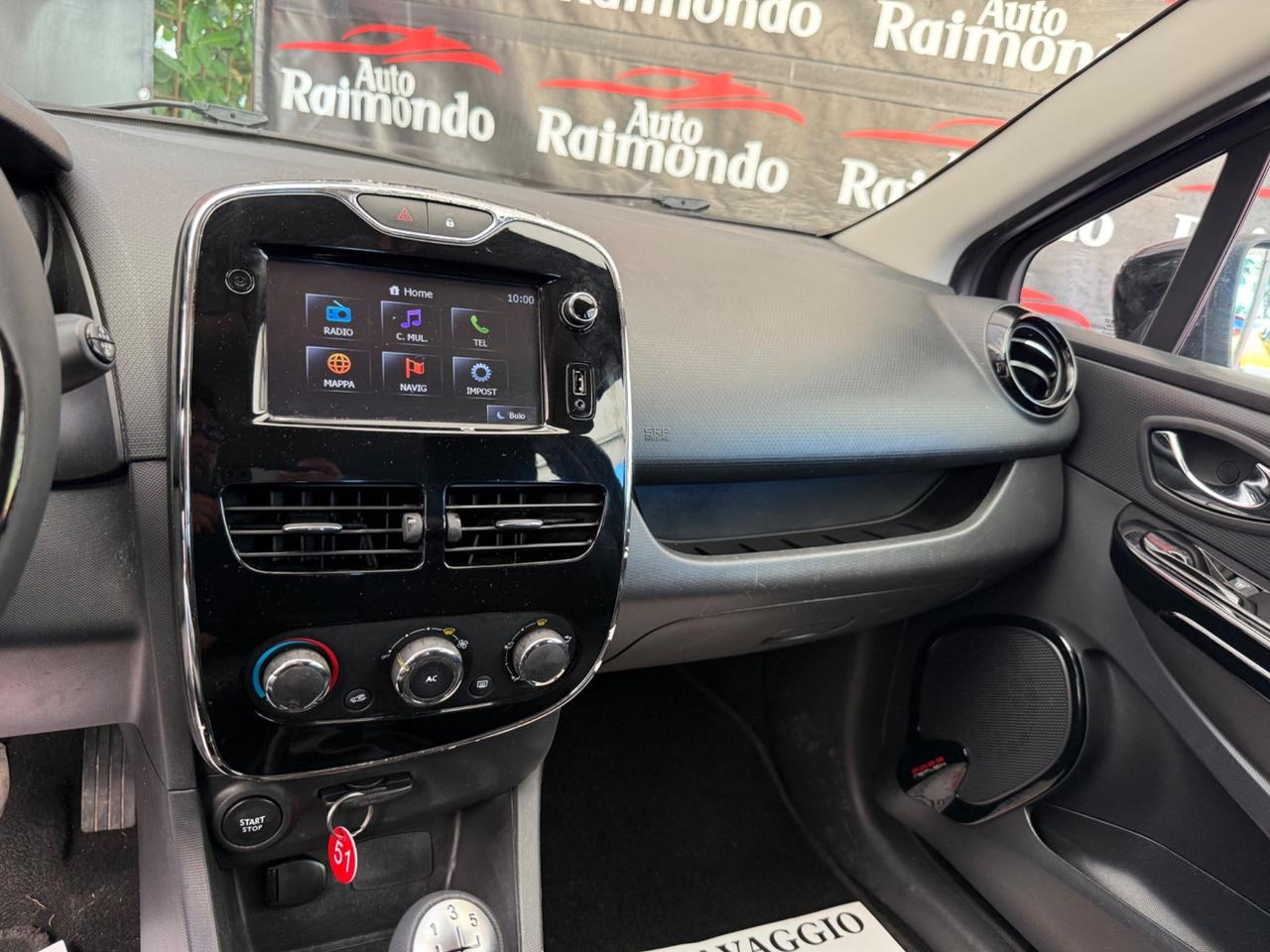 Renault Clio 1.2 75CV 5 porte