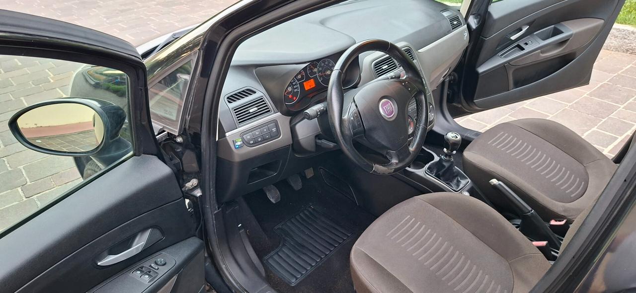 GRANDE PUNTO 1.4 GPL IDEALE X NEOPATENTATI