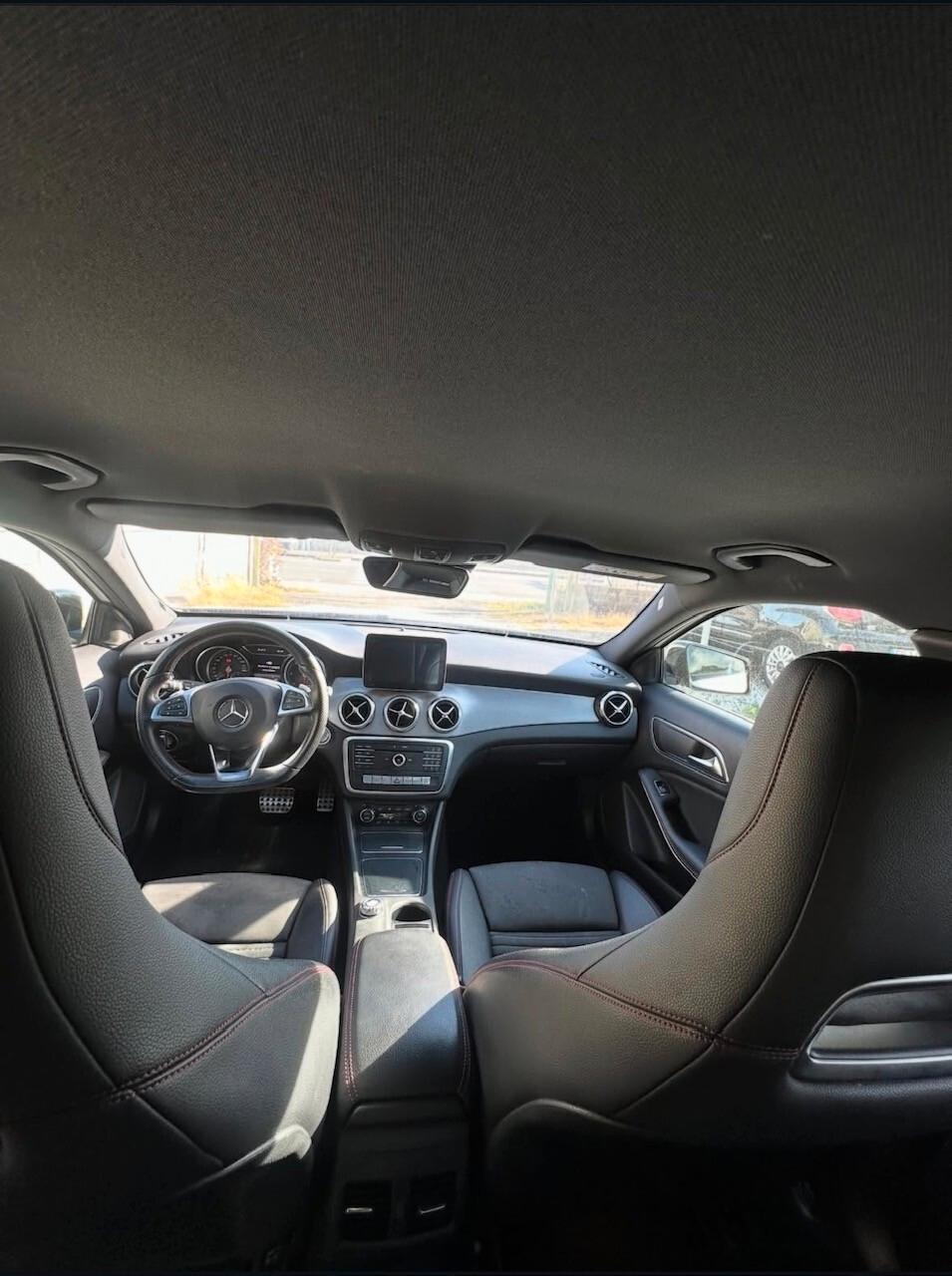 Mercedes-benz GLA 200 d Automatic 4Matic Premium