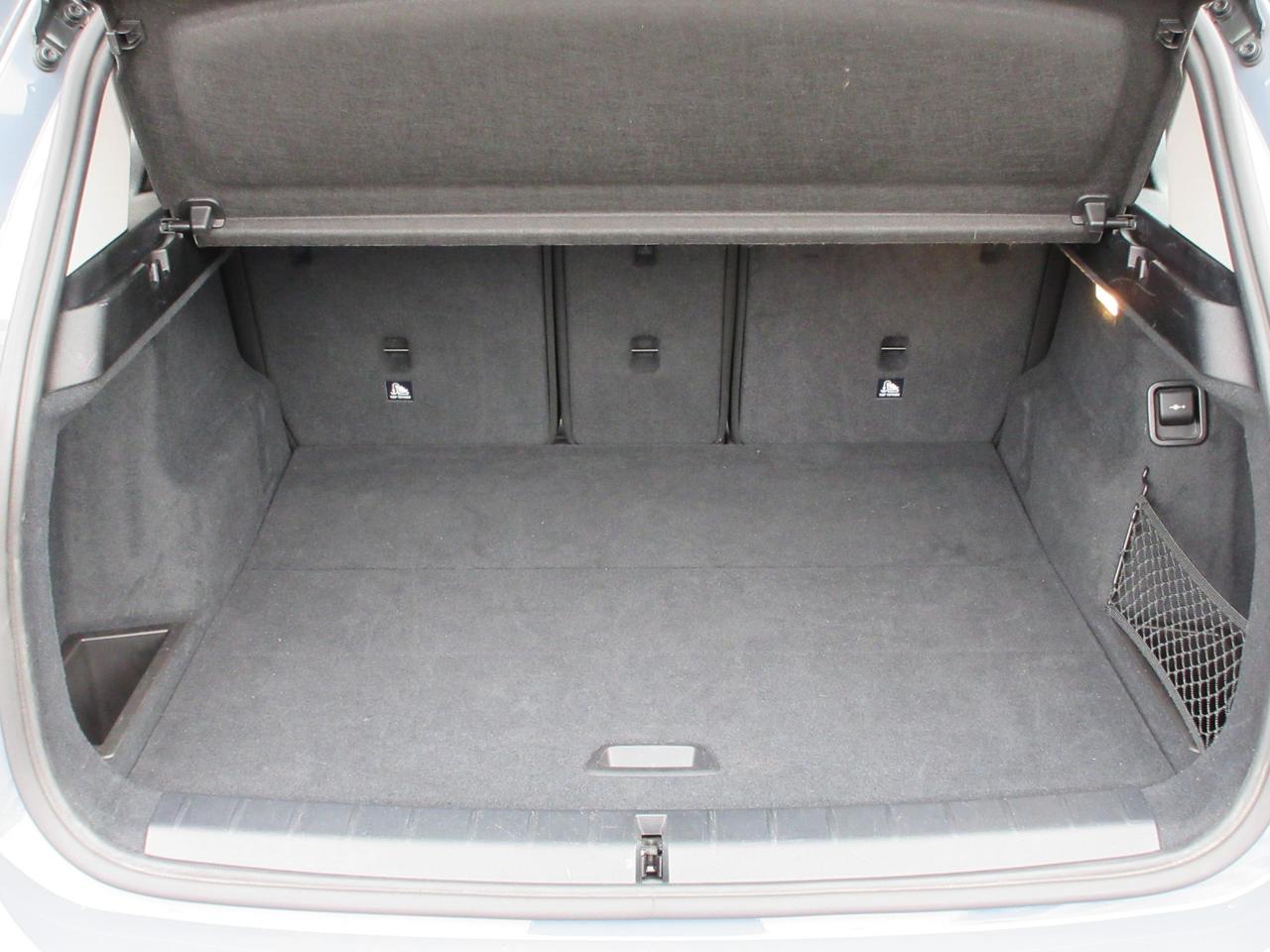 BMW X1 sDrive20d Business Advantage auto CAMERA/HEAD-UP