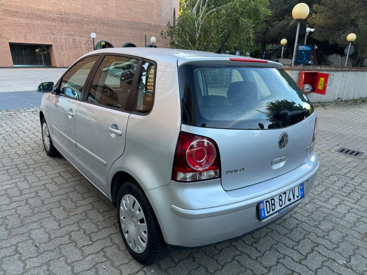 Volkswagen Polo 1.4/80CV 16V 5p. Comfortline