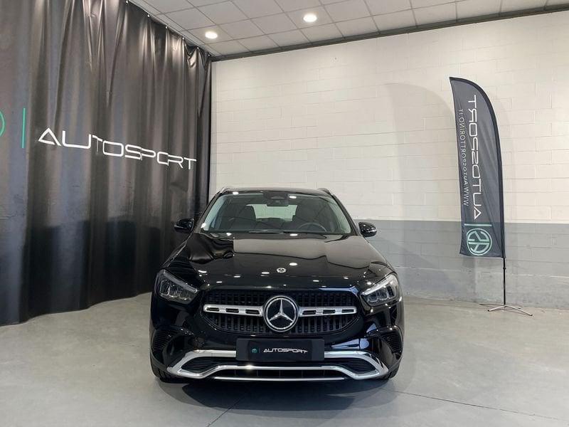 Mercedes-Benz GLA GLA 180 Automatic Progressive Advanced