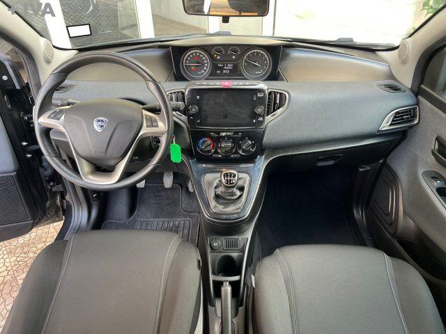 LANCIA Ypsilon 1.0 S&S Hybrid Gold