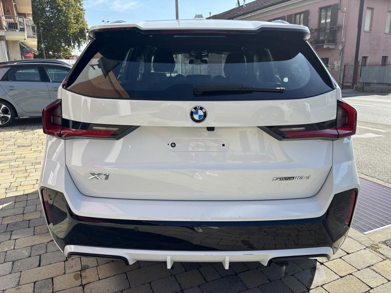 BMW X1 sdrive18d auto FULL LED-NAVI-CAM-18"