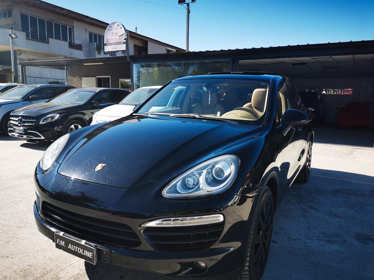 Porsche Cayenne 3.0 Diesel 2011 TETTO PANORAMICO