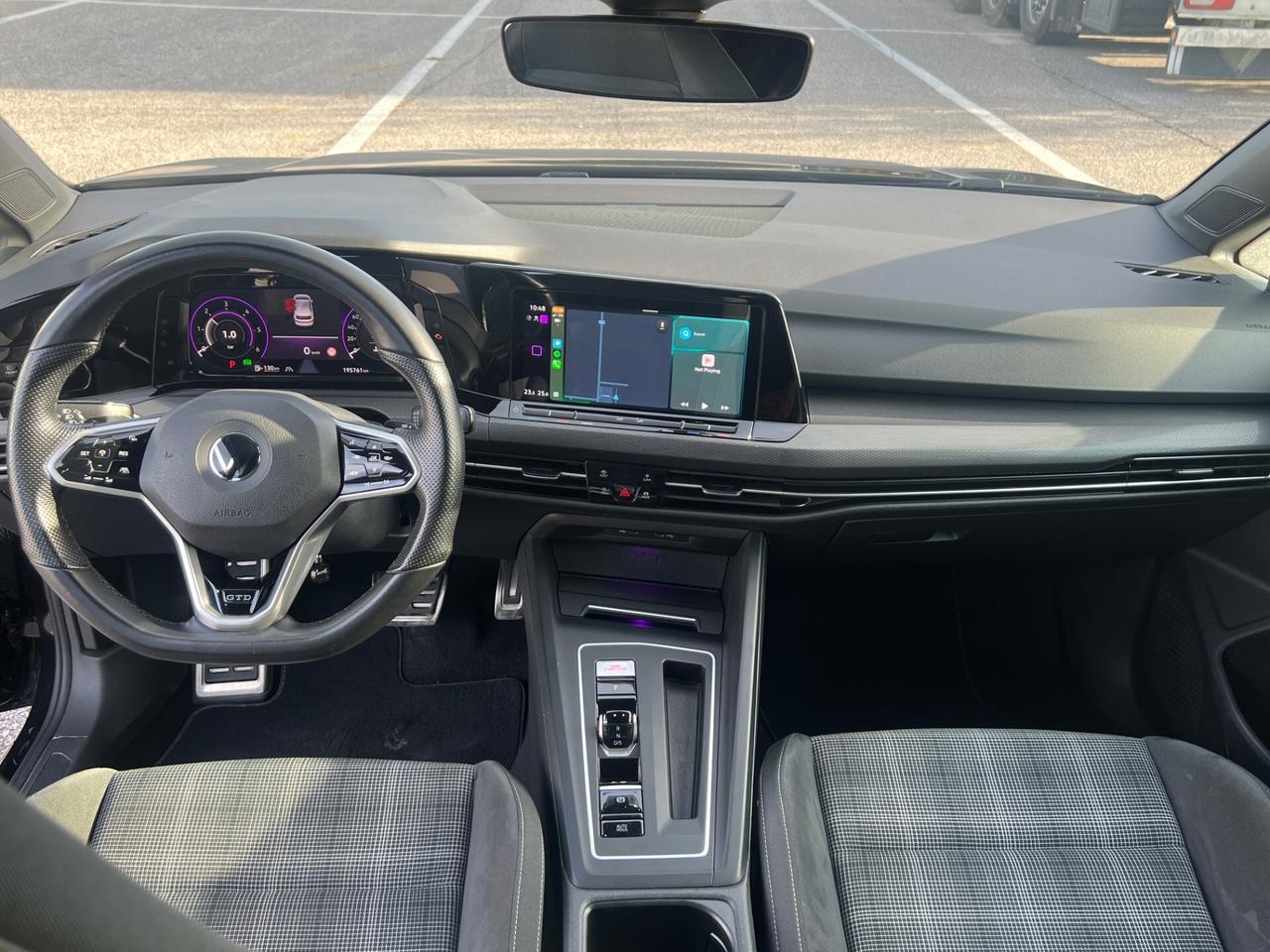 Volkswagen Golf VIII GTD 200cv dsg iQ Light FULL