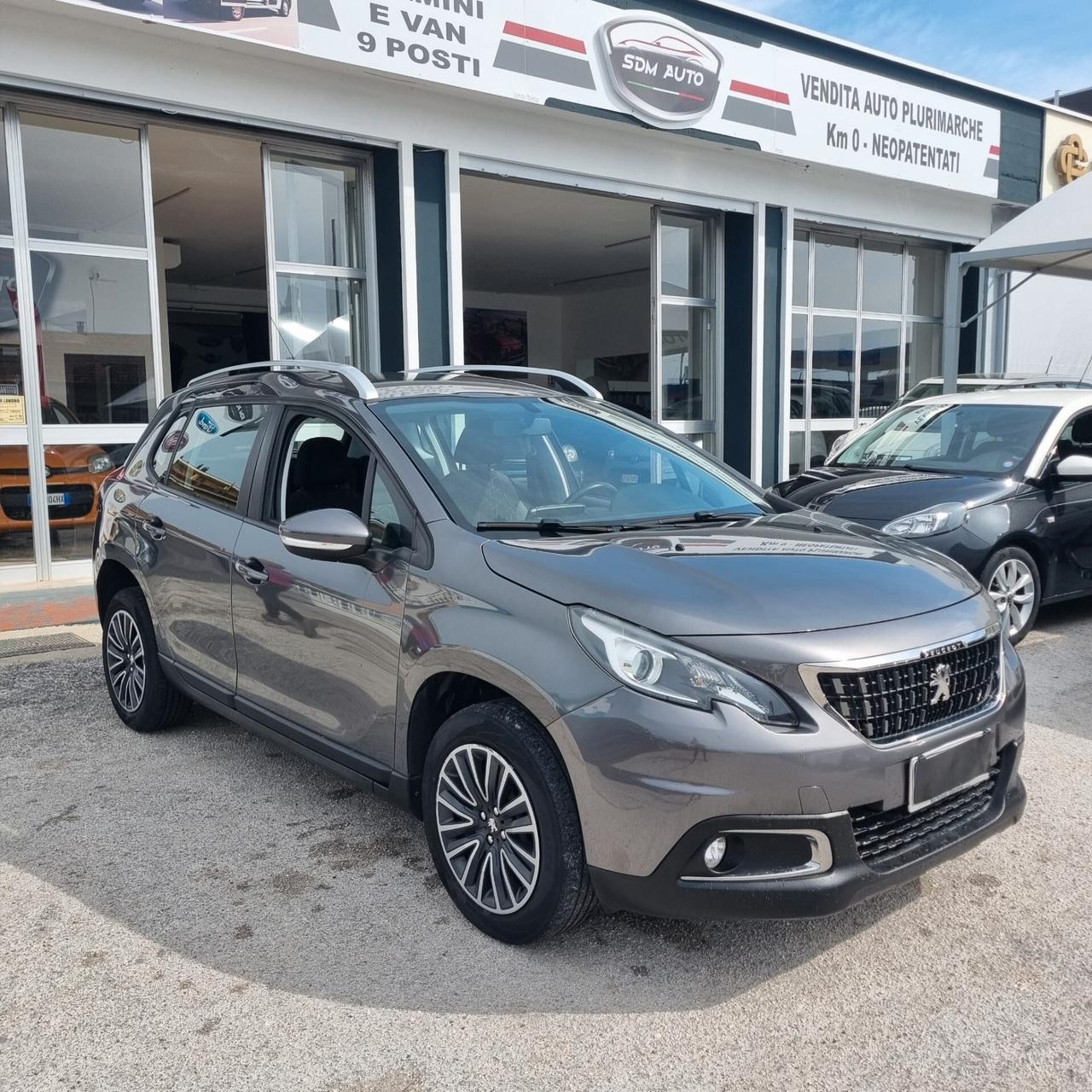 Peugeot 2008 BlueHDi 100 S&S Black Matt