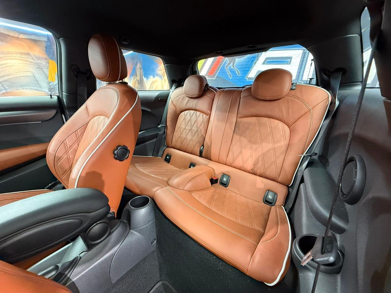 Mini Cooper 1.5 Resolute (001)