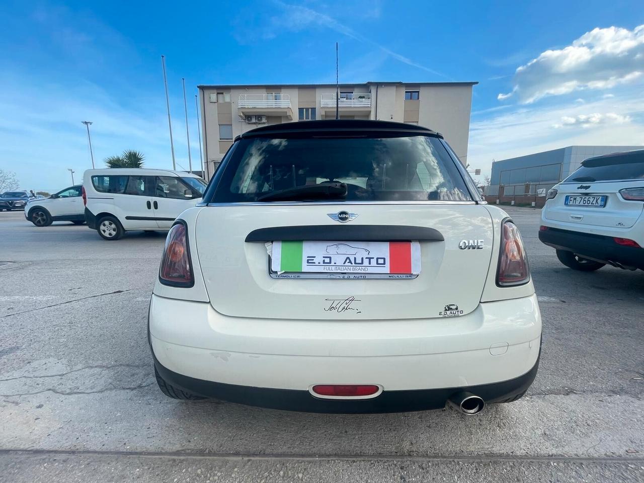 Mini 1.4 16V One Chili