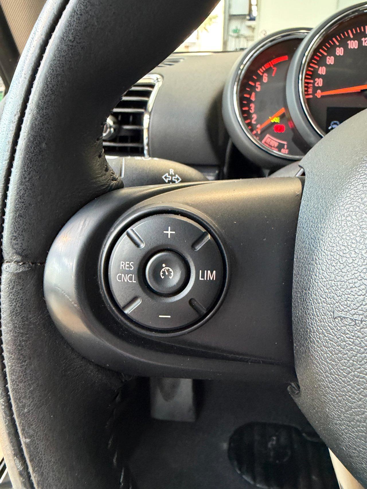 Mini Clubman Cooper Boost 1.5 - 17"